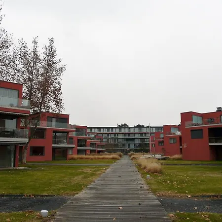 아파트 Gemini Superior & Yacht 발라톤엘