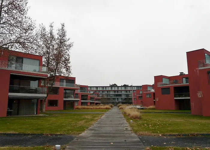 דירה Gemini Superior & Yacht בלטונללה