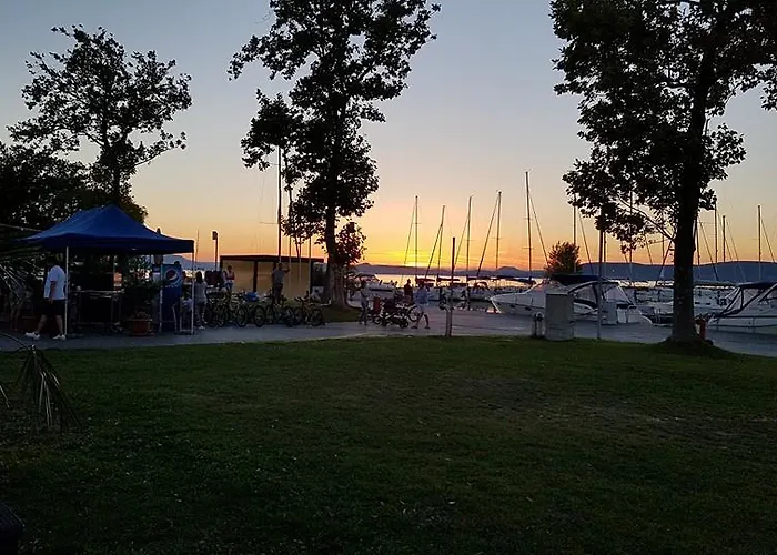 דירה Gemini Superior & Yacht *